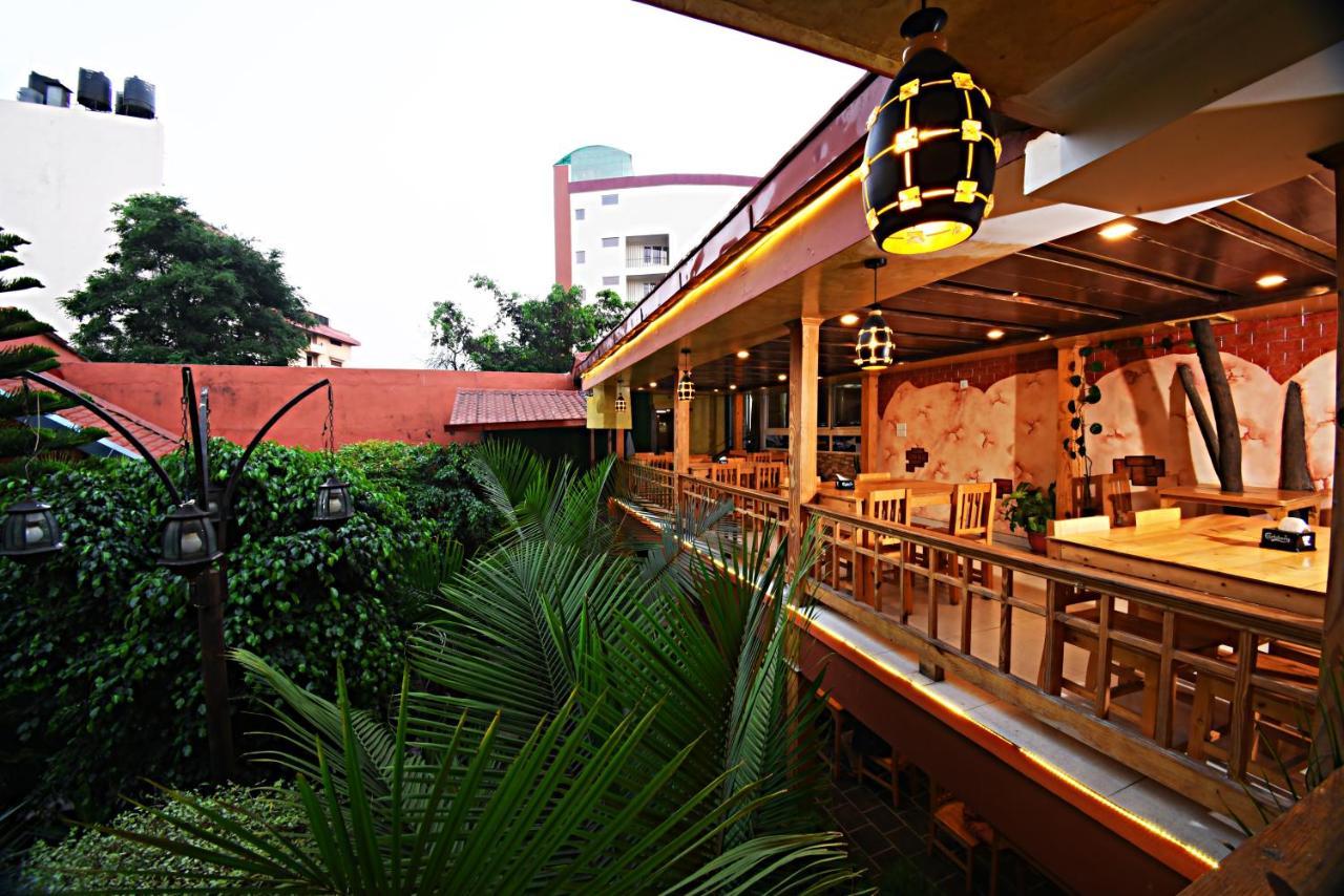 Hotel Thamel Park Katmandú Exterior foto