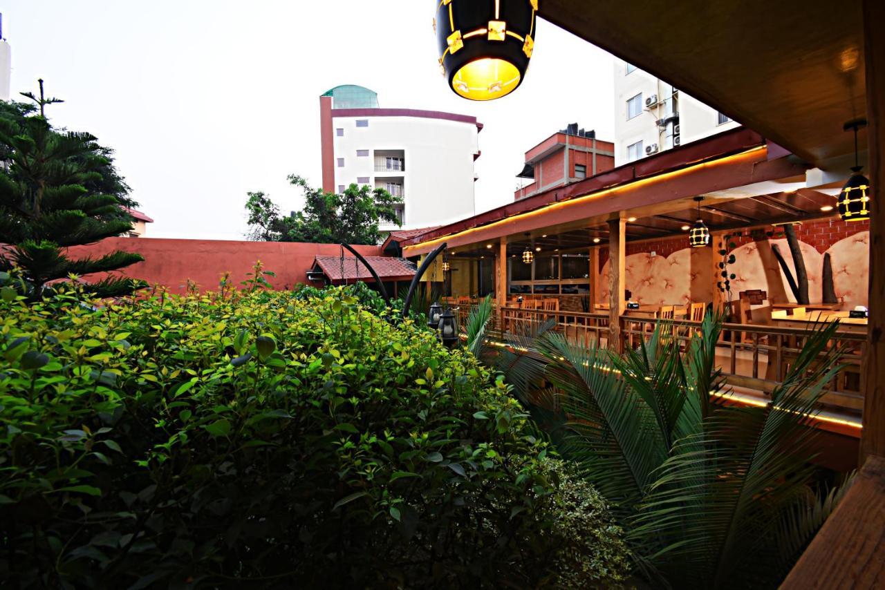 Hotel Thamel Park Katmandú Exterior foto